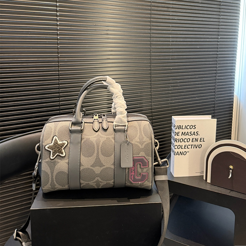 コーチ COACH VENTURER27 ボストンバッグ グレー 星＆C パッチ付き レディース