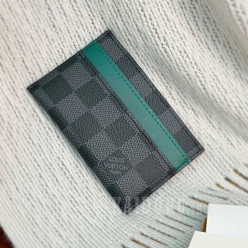 LV ダミエグラフィット 緑ライン カードケース
