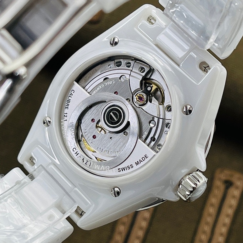 シャネル CHANEL J12 自動巻き腕時計 38mm レディース＆メンズ