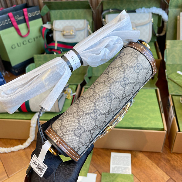グッチ GUCCI ショルダーバッグ レディース