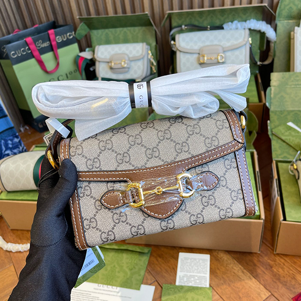 グッチ GUCCI ショルダーバッグ レディース