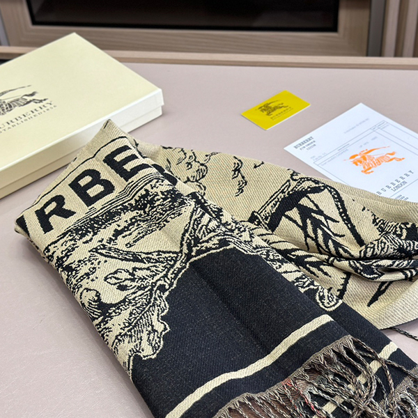 バーバリーBurberry 両面カシミヤマフラー レディース