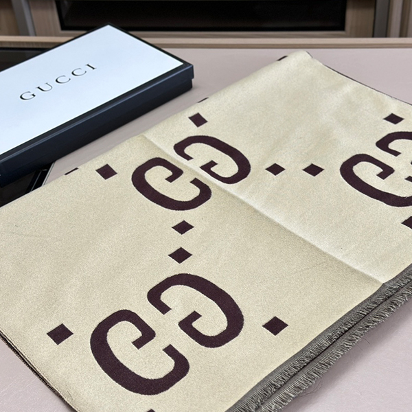 グッチ GUCCI ウールマフラー レディース