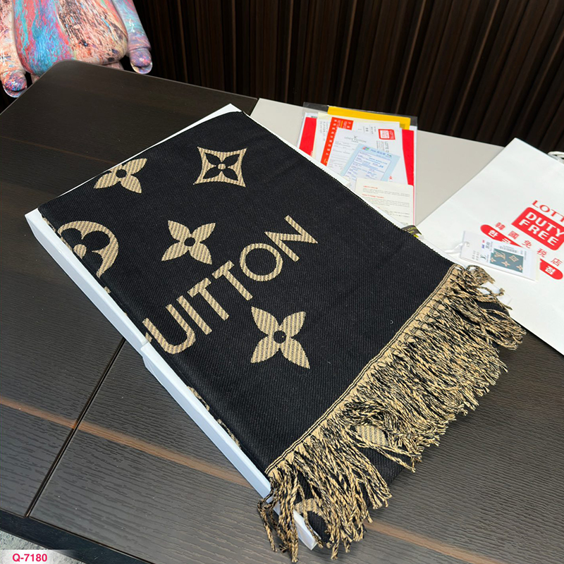 ルイヴィトン LOUIS VUITTON 秋冬 スカーフ カシミヤ 4色 レディース