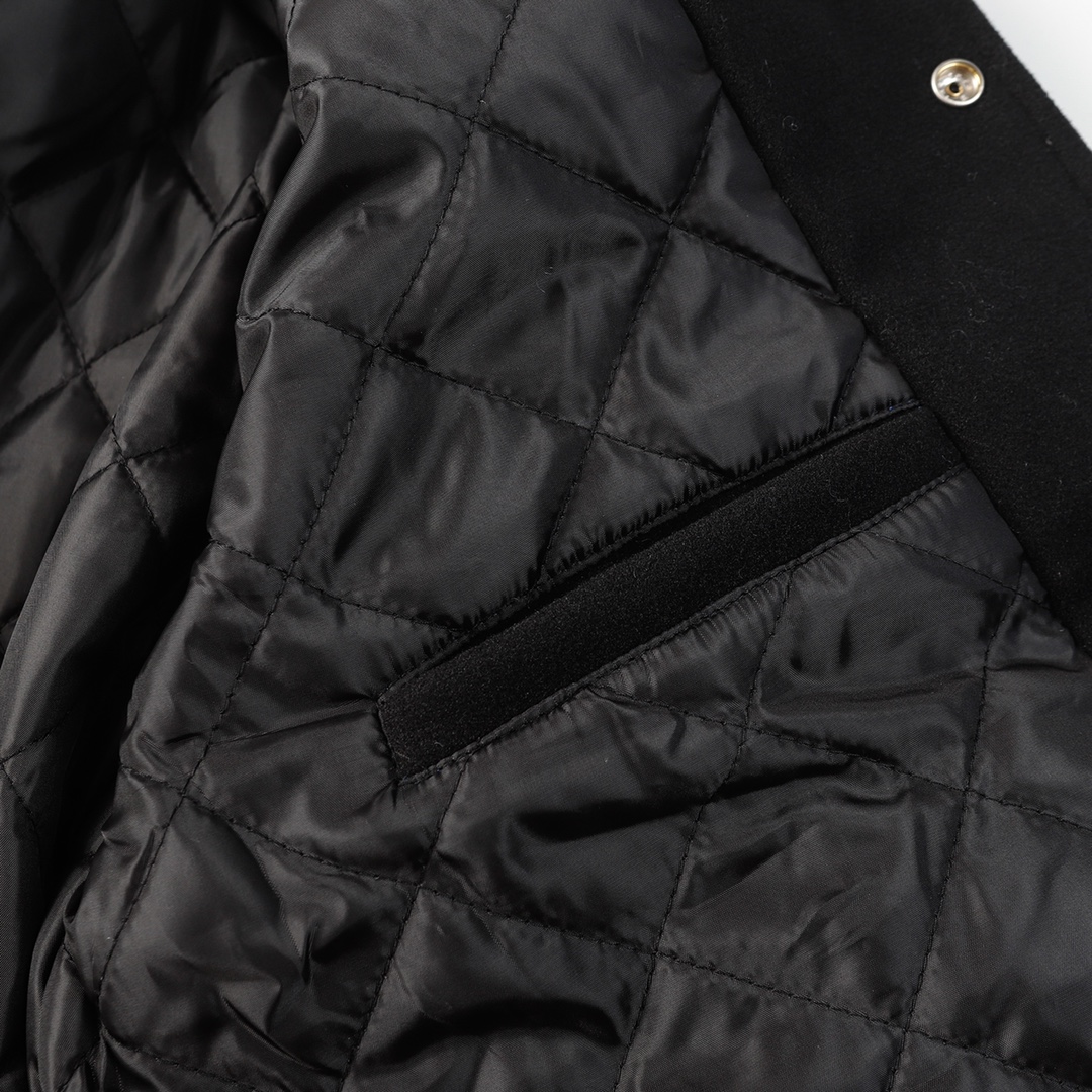 ステューシー 野球服 ジャケット 中綿 メンズ レディース