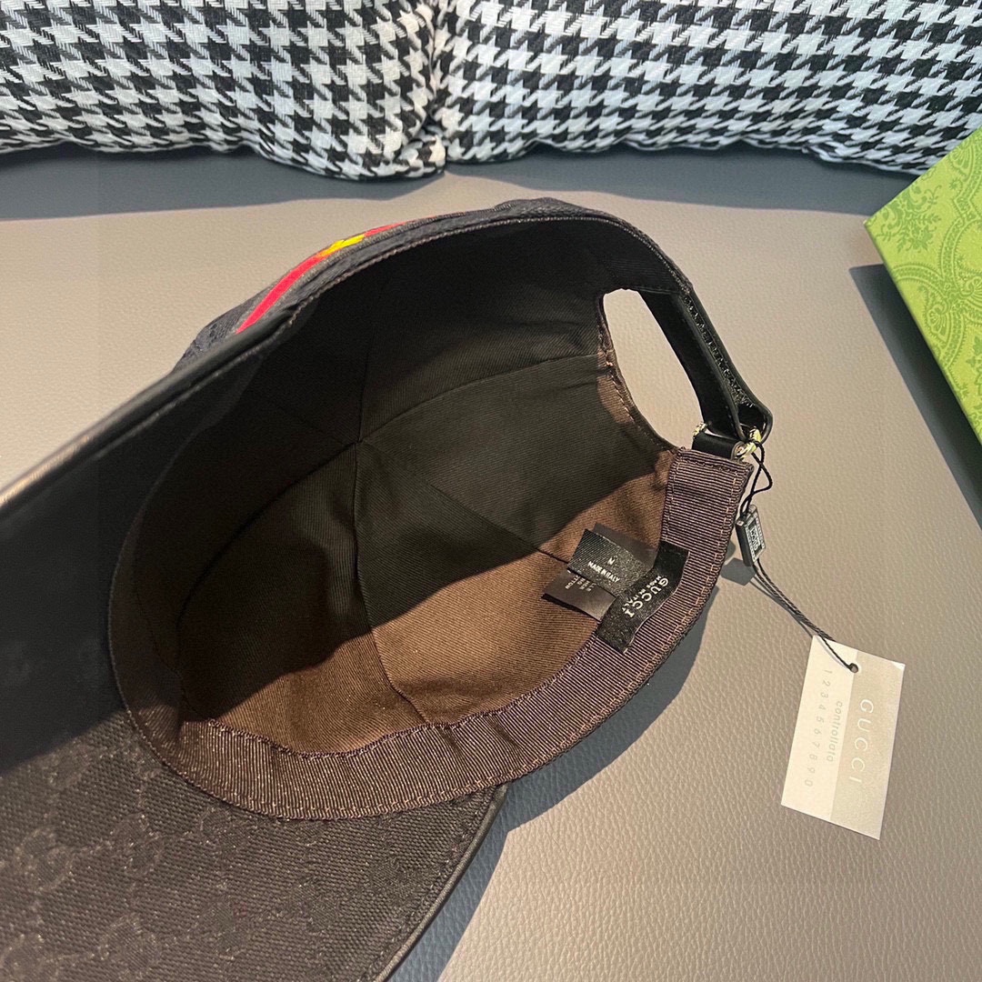 グッチ シンプル キャップ キャンバス メンズ＆レディース