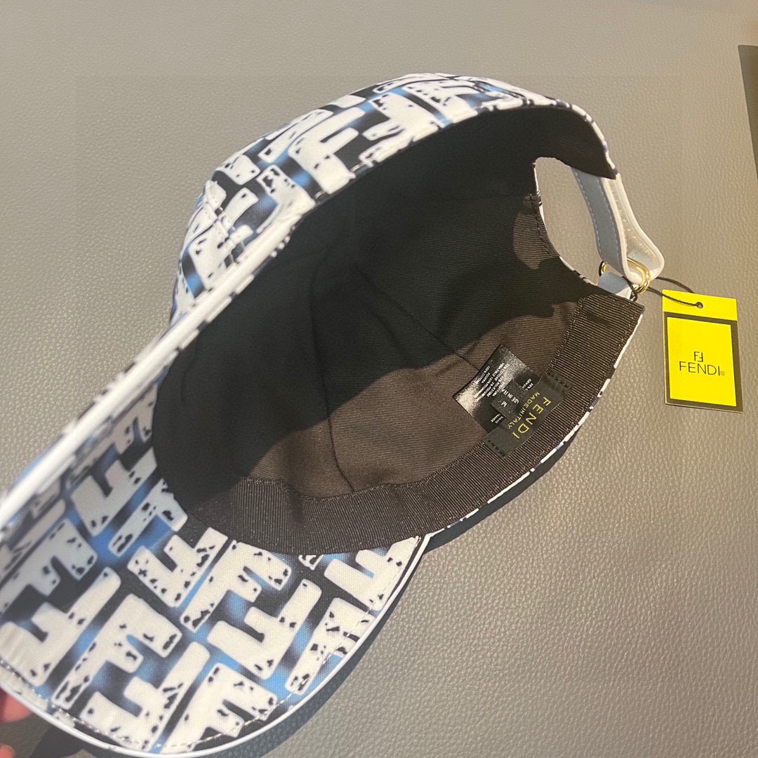 フェンディ ファッション キャップ キャンバス 2色 メンズ＆レディース