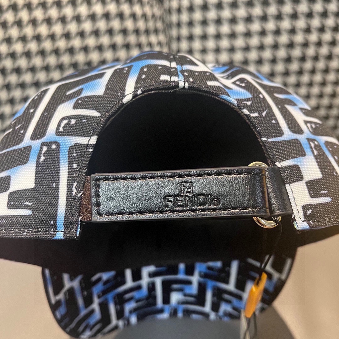 フェンディ ファッション キャップ キャンバス 2色 メンズ＆レディース