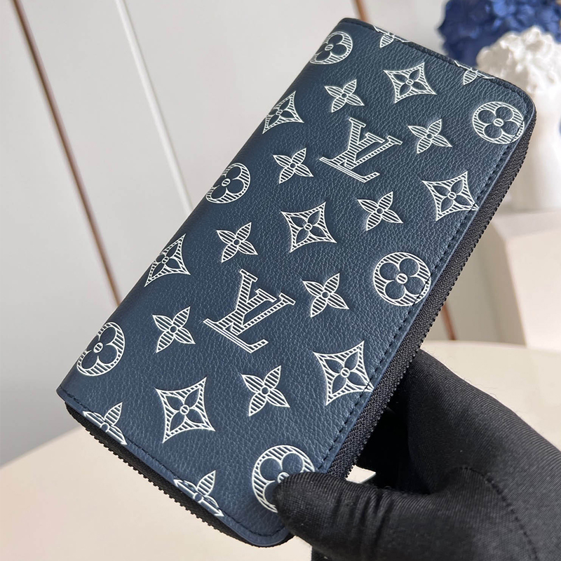 ルイヴィトン シンプル 鉛筆で描いたようなモノグラムが◎LouisVuitton 長財布 レディース