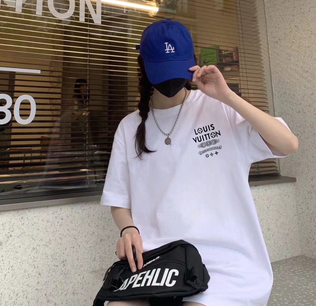 ルイヴィトン Louis Vuitton Tシャツ シンプル 半袖 メンズ レディース 3色