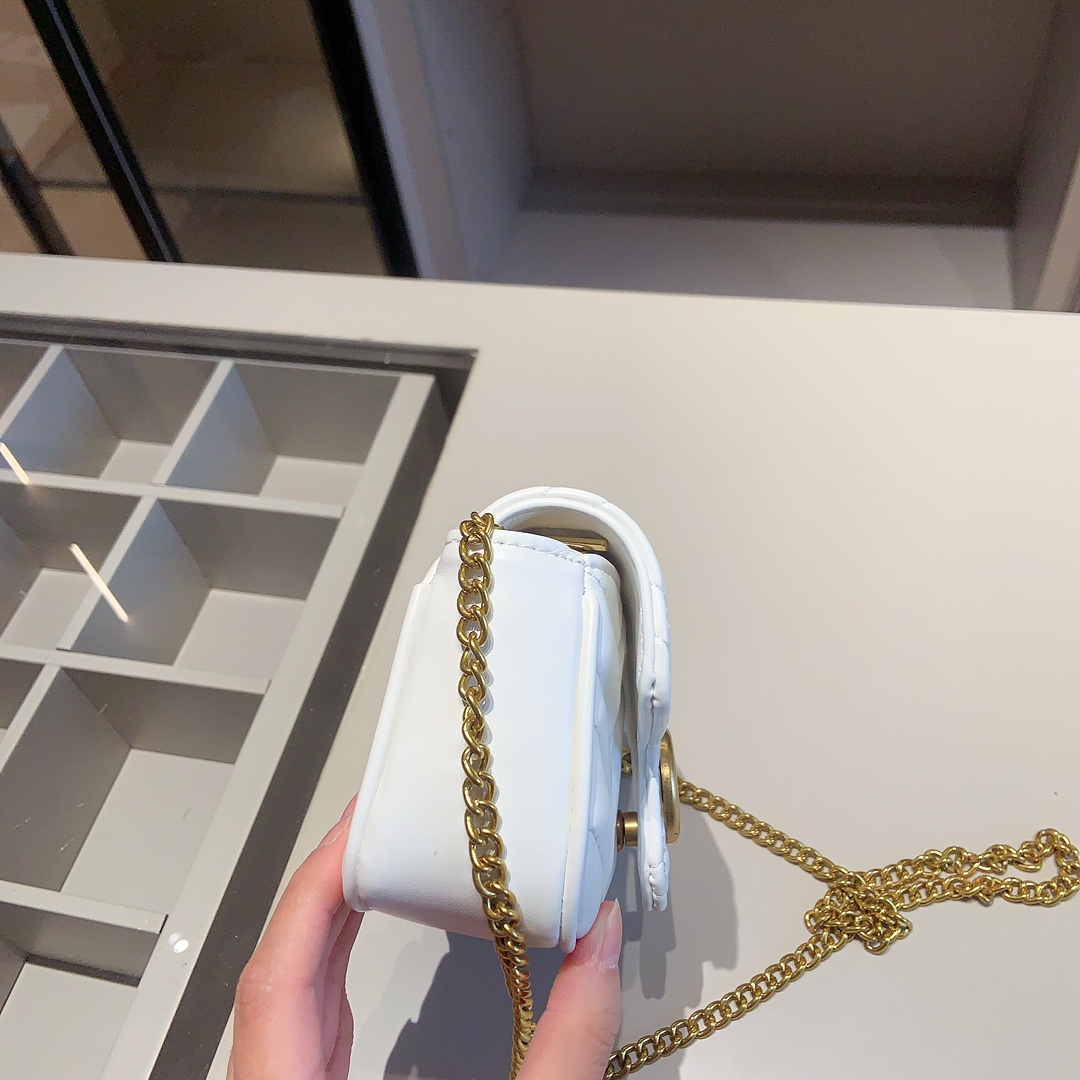 シャネル トートバッグ＋財布 グッチ ショルダーバッグ お得セット 3点 ホワイト レディース