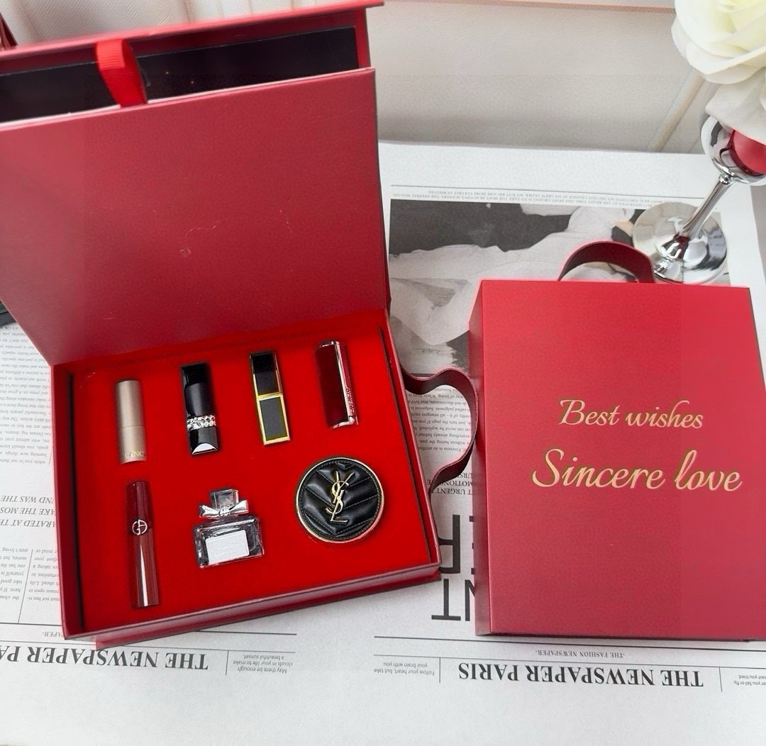 コスメ 7点セット  口紅*5+クッションコンパクト*1+香水*1 レディース