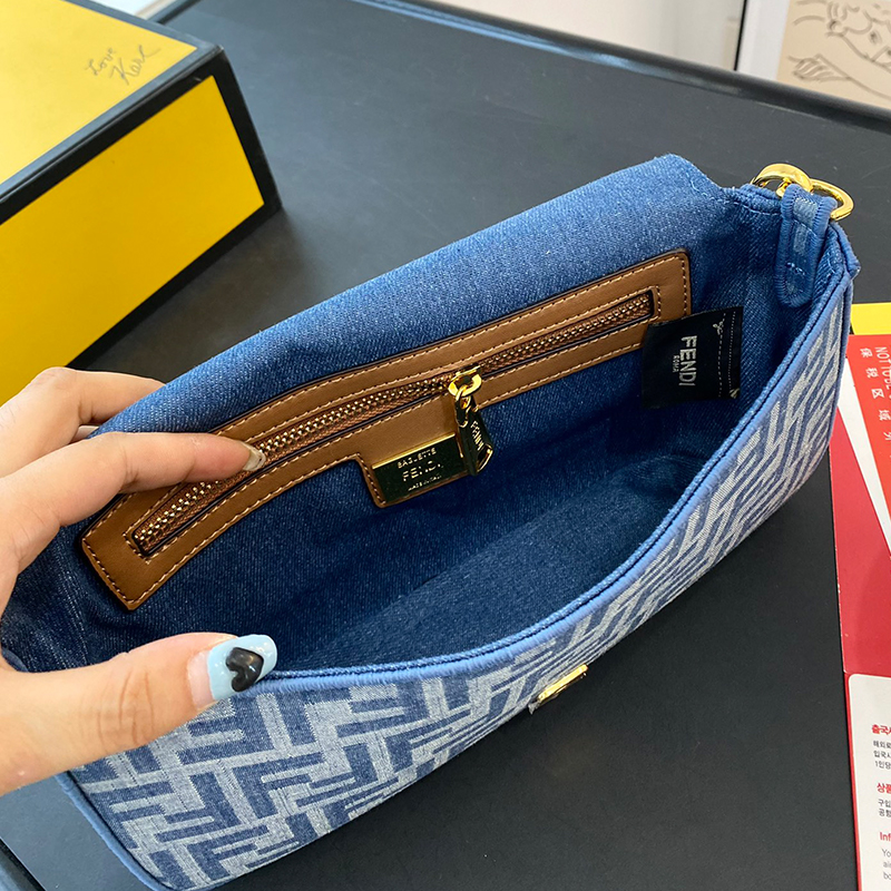 フェンディ FENDI バゲットバッグ ハンドバッグ ショルダーバッグ レディース