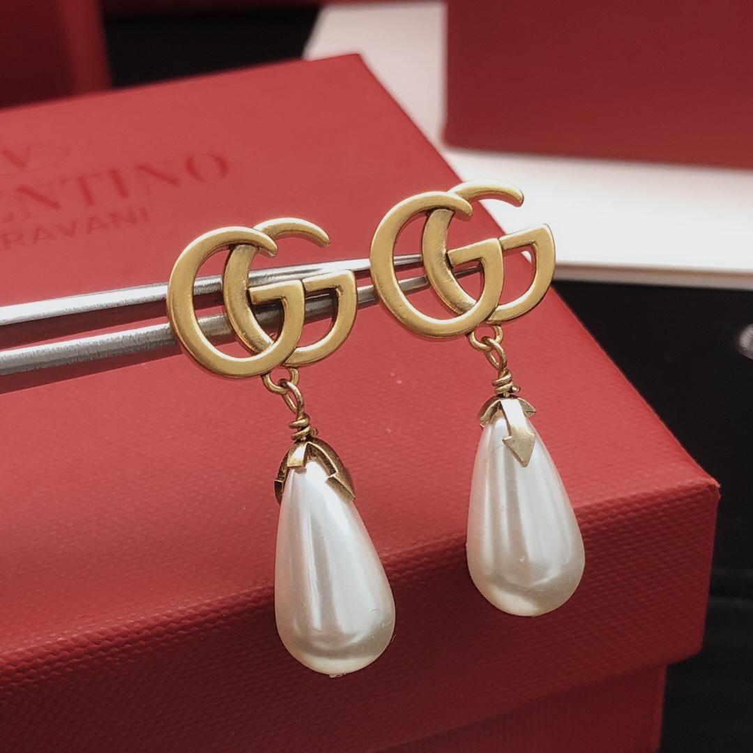 グッチ GUCCI エレガント ピアス イヤリング レディース