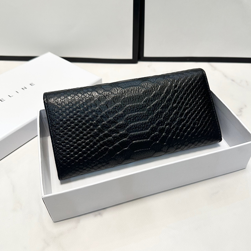 セリーヌ CELINE 大人気 ラージウォレット トリオンフ / リザード 長財布レディース