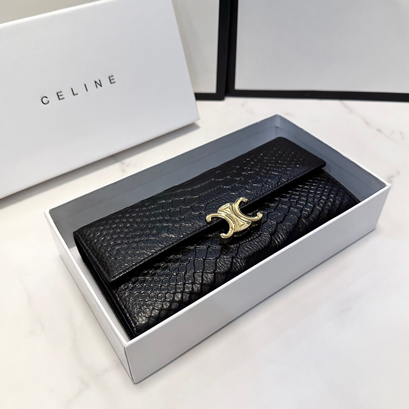 セリーヌ CELINE 大人気 ラージウォレット トリオンフ / リザード 長財布レディース