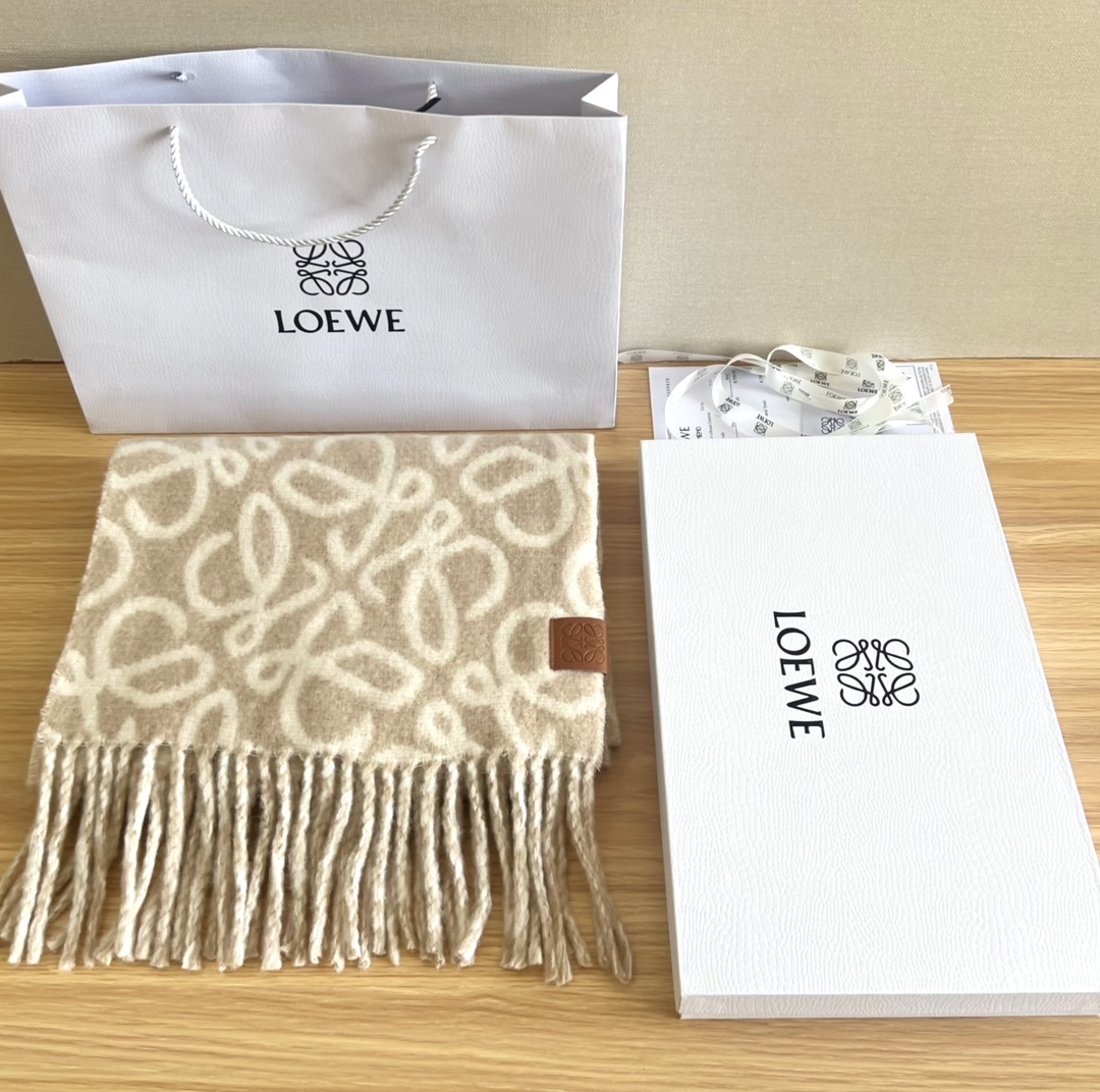 ロエベ LOEWE アナグラムリバーシブルスカーフ マフラー レディース