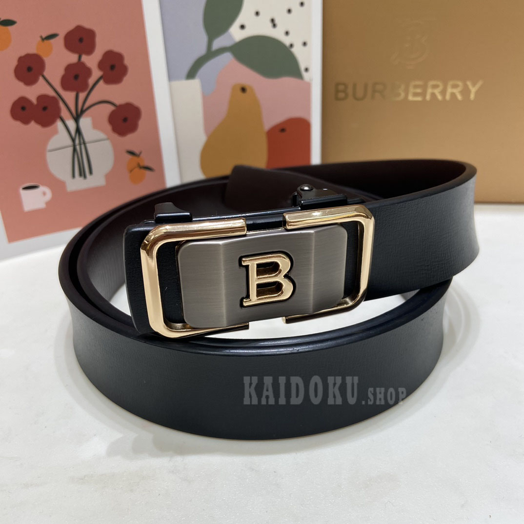 バーバリー BURBERRY レザー ベルト 3cm メンズ＆レディース