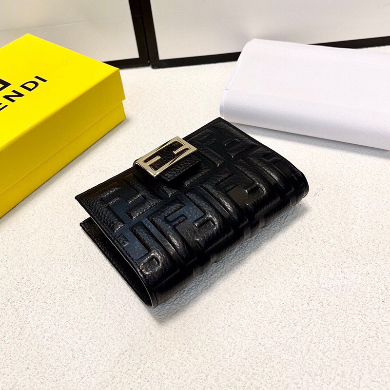 フェンディ FENDI 折財布 レディース 二つ折り財布