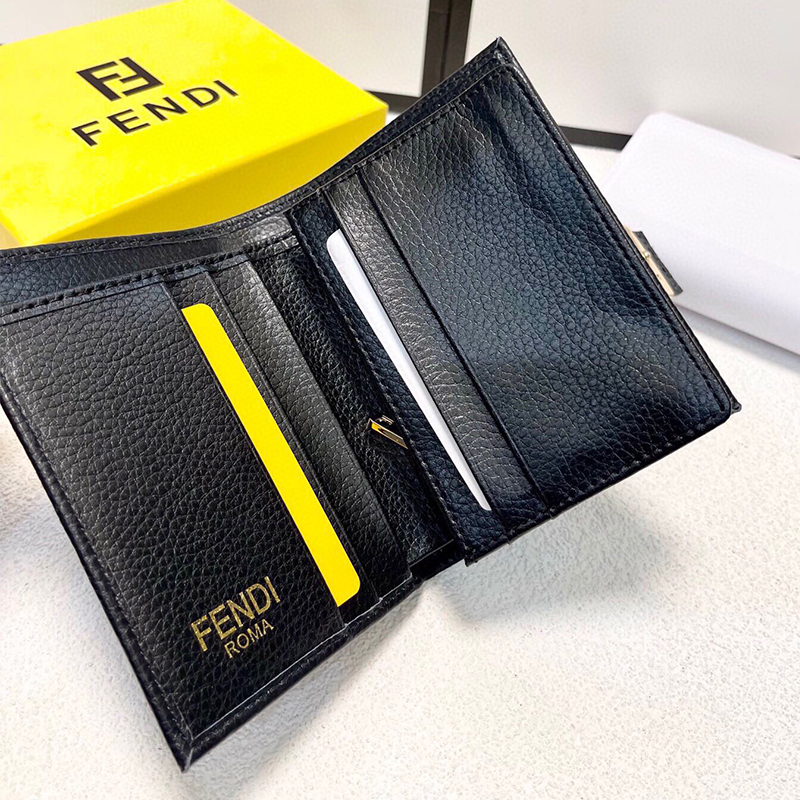 フェンディ FENDI 折財布 レディース 二つ折り財布