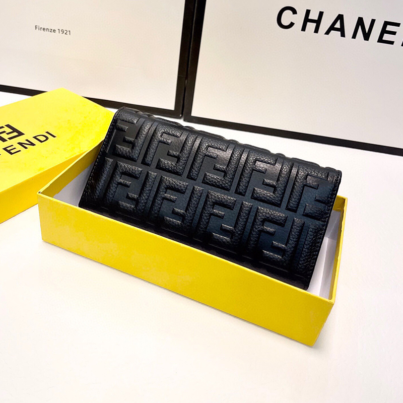 フェンディ FENDI レディース 長財布 レザー バゲット コンチネンタル FFロゴ ロングウォレット 2色