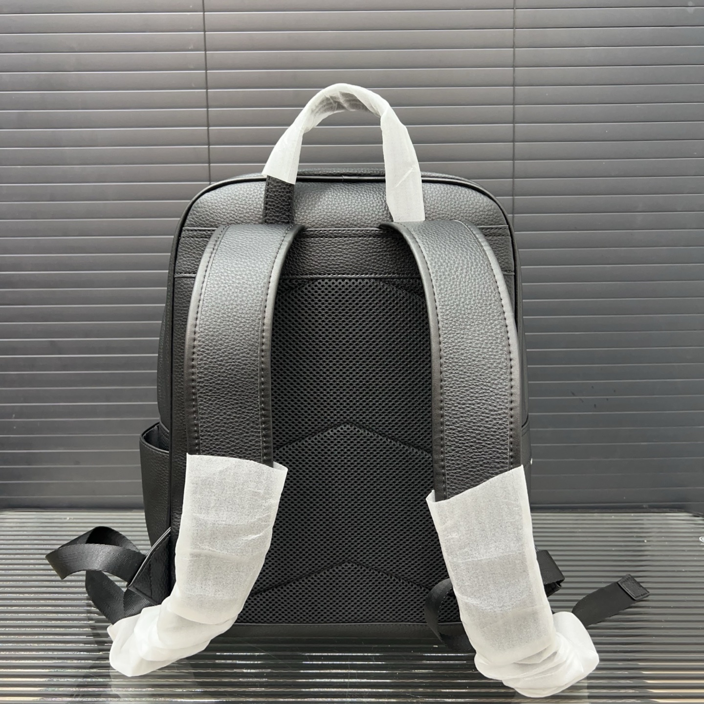 プラダ PRADA リュック バックパック 定番 メンズ