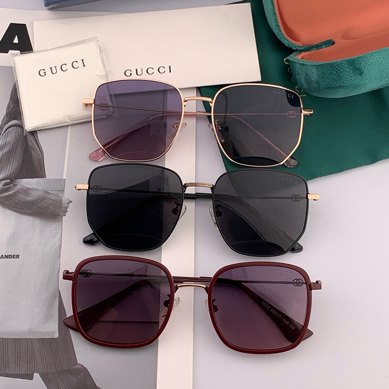 グッチ GUCCI クラシックなスクエアデザイン サングラス