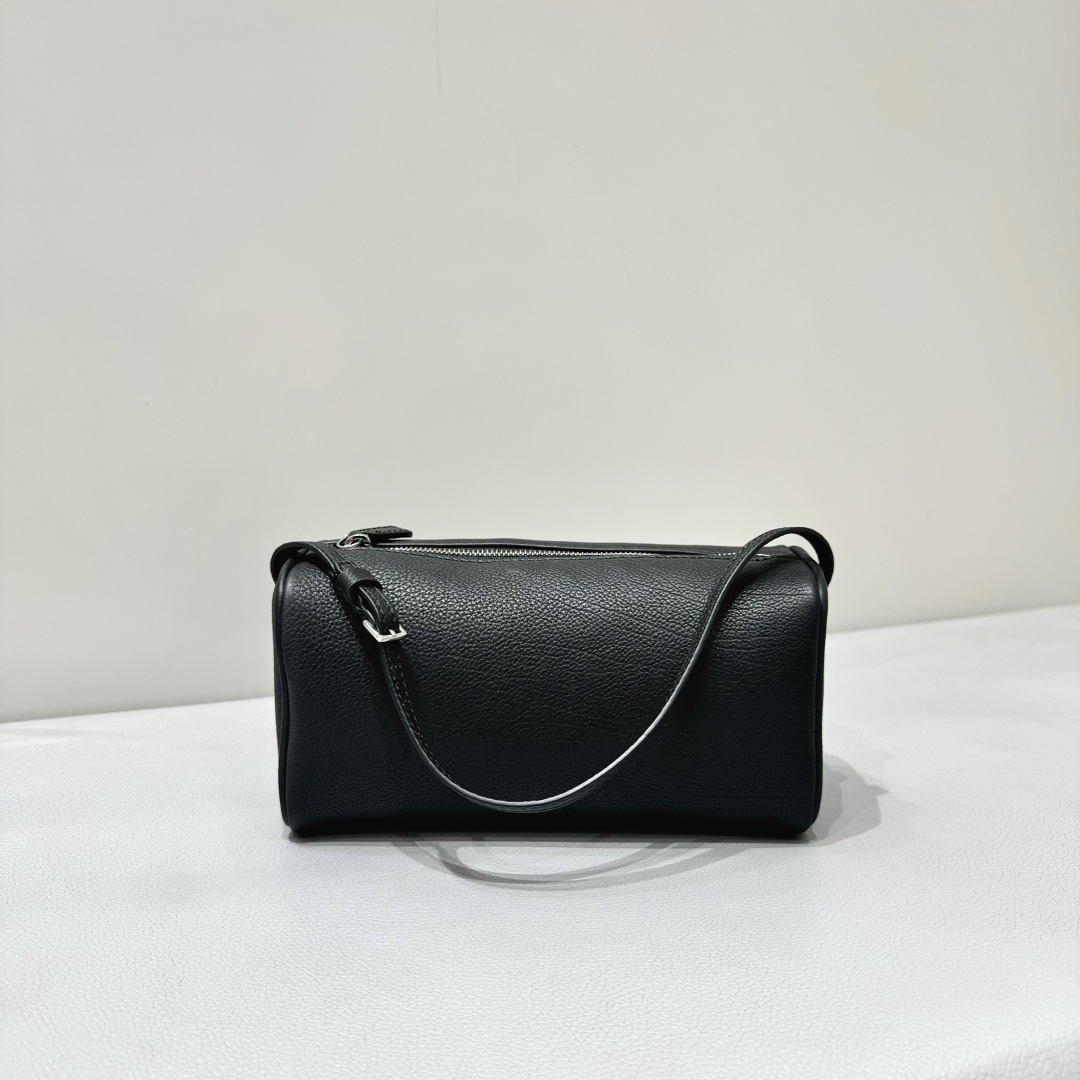 ザ・ロウ The Row 90's Bag in Leather ハンドルバッグ ワンハンド レディース