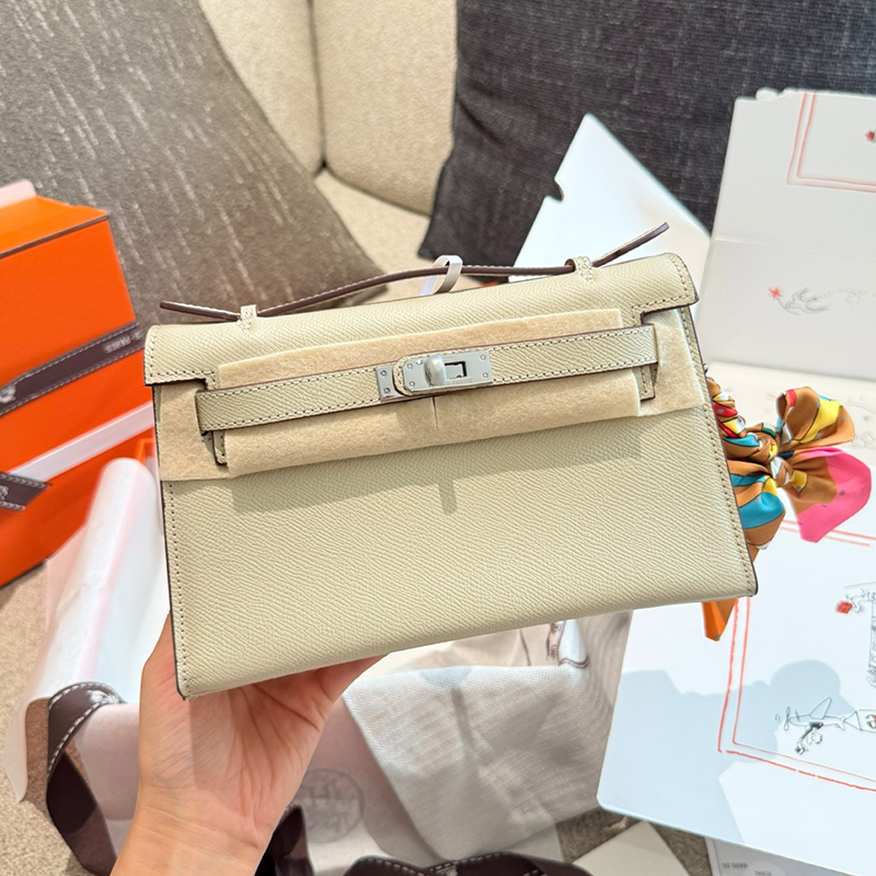 エルメス Kelly22 ケリーポシェットハンドバッグ リボン付き レディース