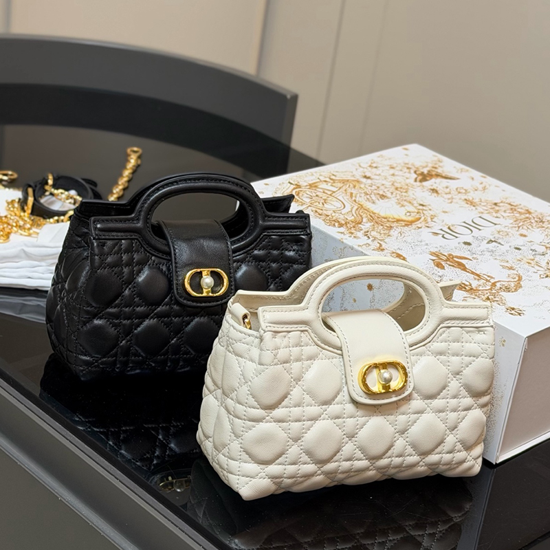 ディオール Dior Jolie トップハンドル ミニバッグ 3Wayで使える レディース