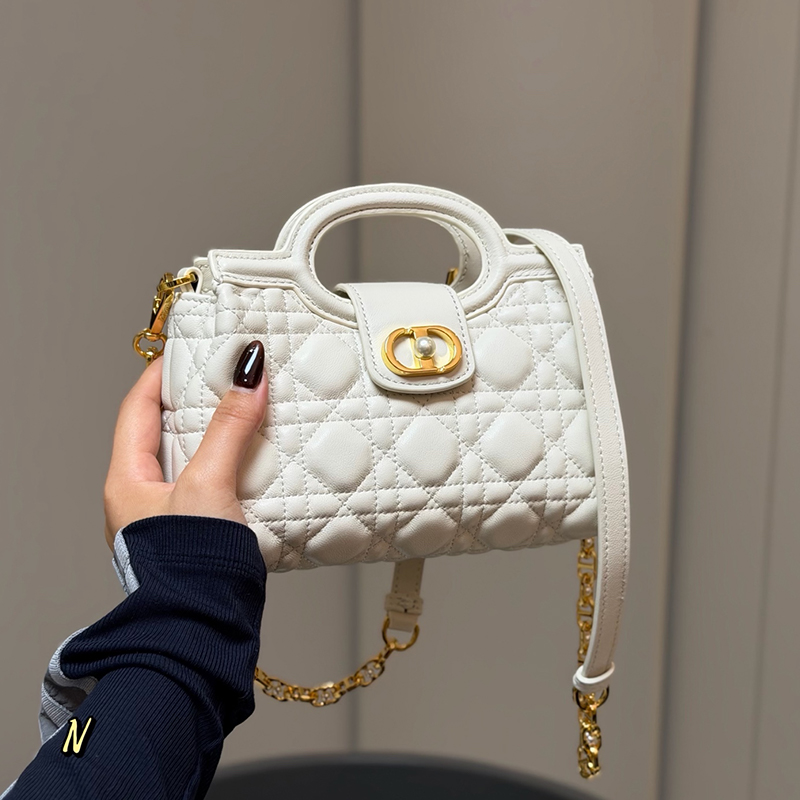 ディオール Dior Jolie トップハンドル ミニバッグ 3Wayで使える レディース