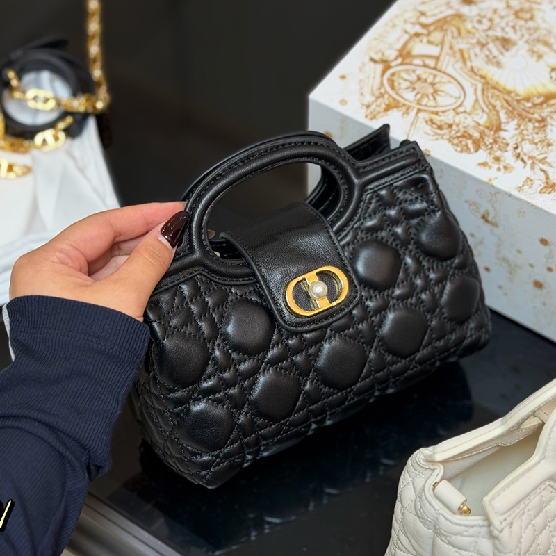 ディオール Dior Jolie トップハンドル ミニバッグ 3Wayで使える レディース