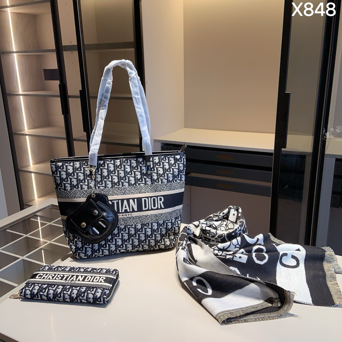 ディオール DIOR 超得なセット トートバッグ＋財布＋マフラー 3点セット レディース