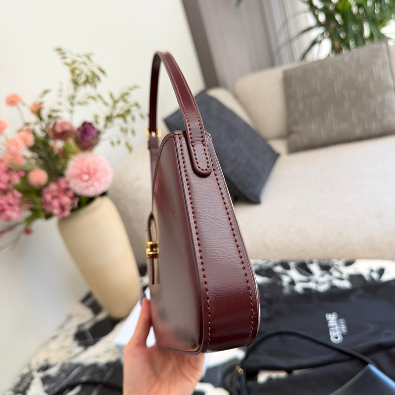 セリーヌ CELINE ティナ ショルダーバッグ シャイニーカーフスキン レディース