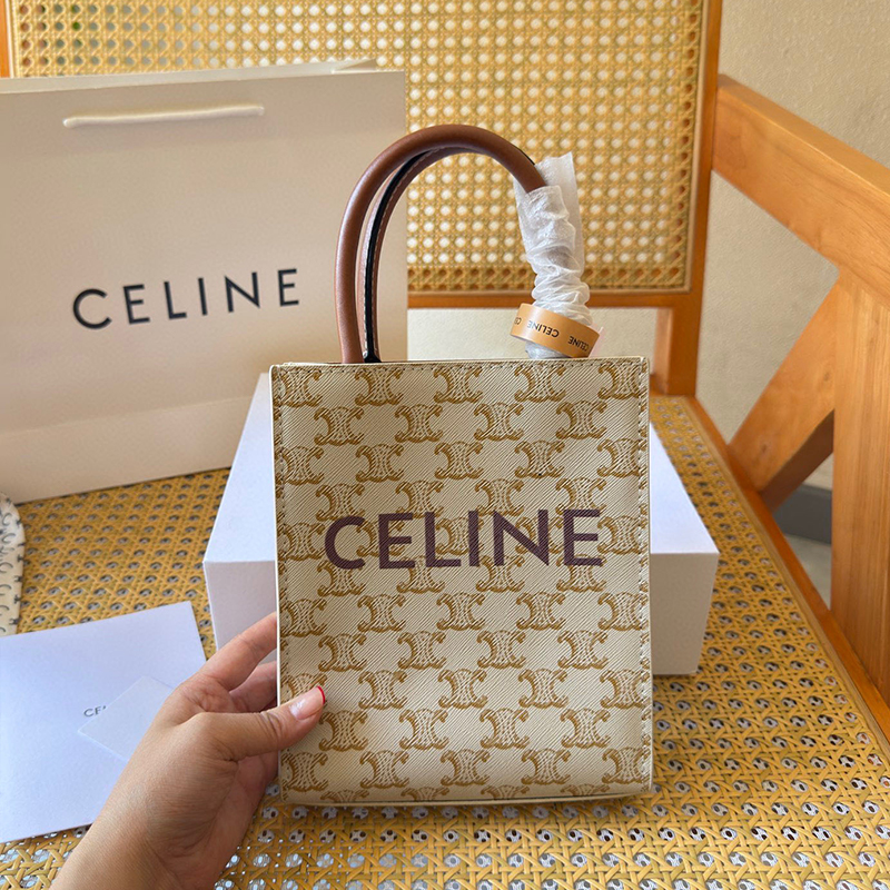 セリーヌ CELINE トリオンフ キャンバス 斜め掛け ショルダーバッグ レディース