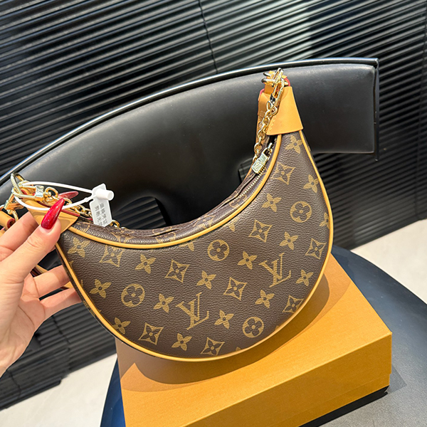 ルイヴィトン LOUIS VUITTON 脇下バッグ レディース