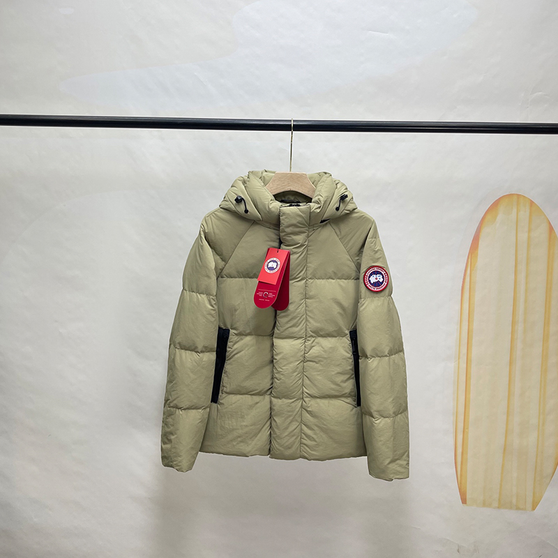 カナダグース CANADA GOOSE 𝙅𝙪𝙣𝙘𝙩𝙞𝙤𝙣パーカ 立ち襟 ダウンコート ダウンジャケット メンズ