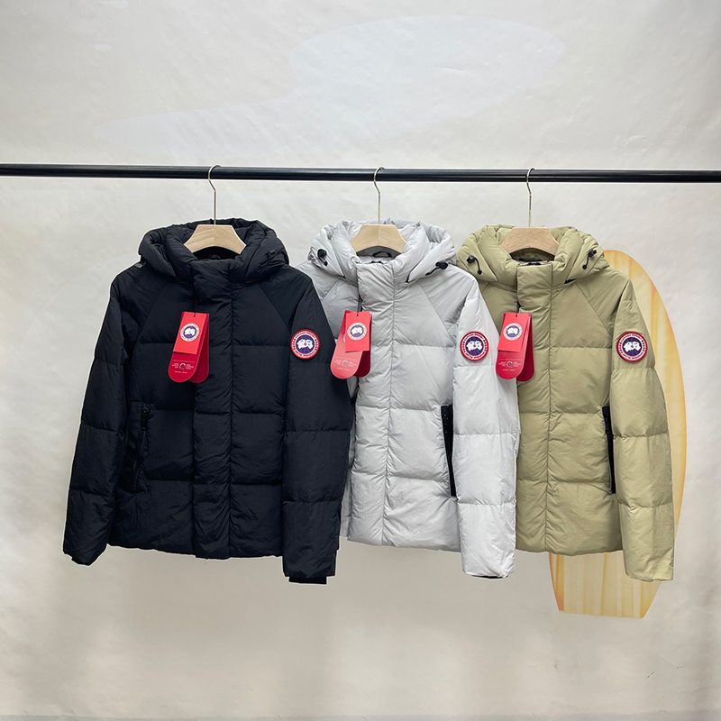 カナダグース CANADA GOOSE 𝙅𝙪𝙣𝙘𝙩𝙞𝙤𝙣パーカ 立ち襟 ダウンコート ダウンジャケット メンズ