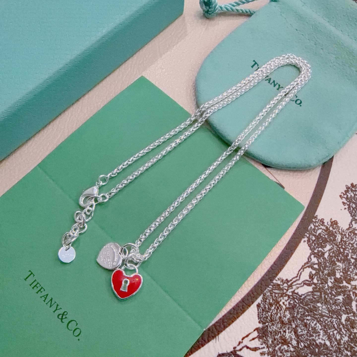 ティファニー Tiffany&Co. ペンダント ネックレス ダブルハート ギフトにも レディース