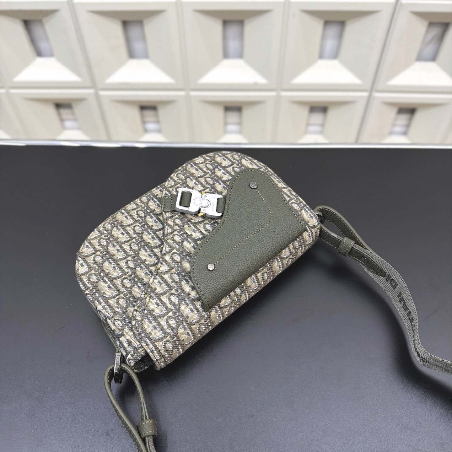 ディオール DIOR サドル マグネット留め具 ショルダーバッグ メンズ