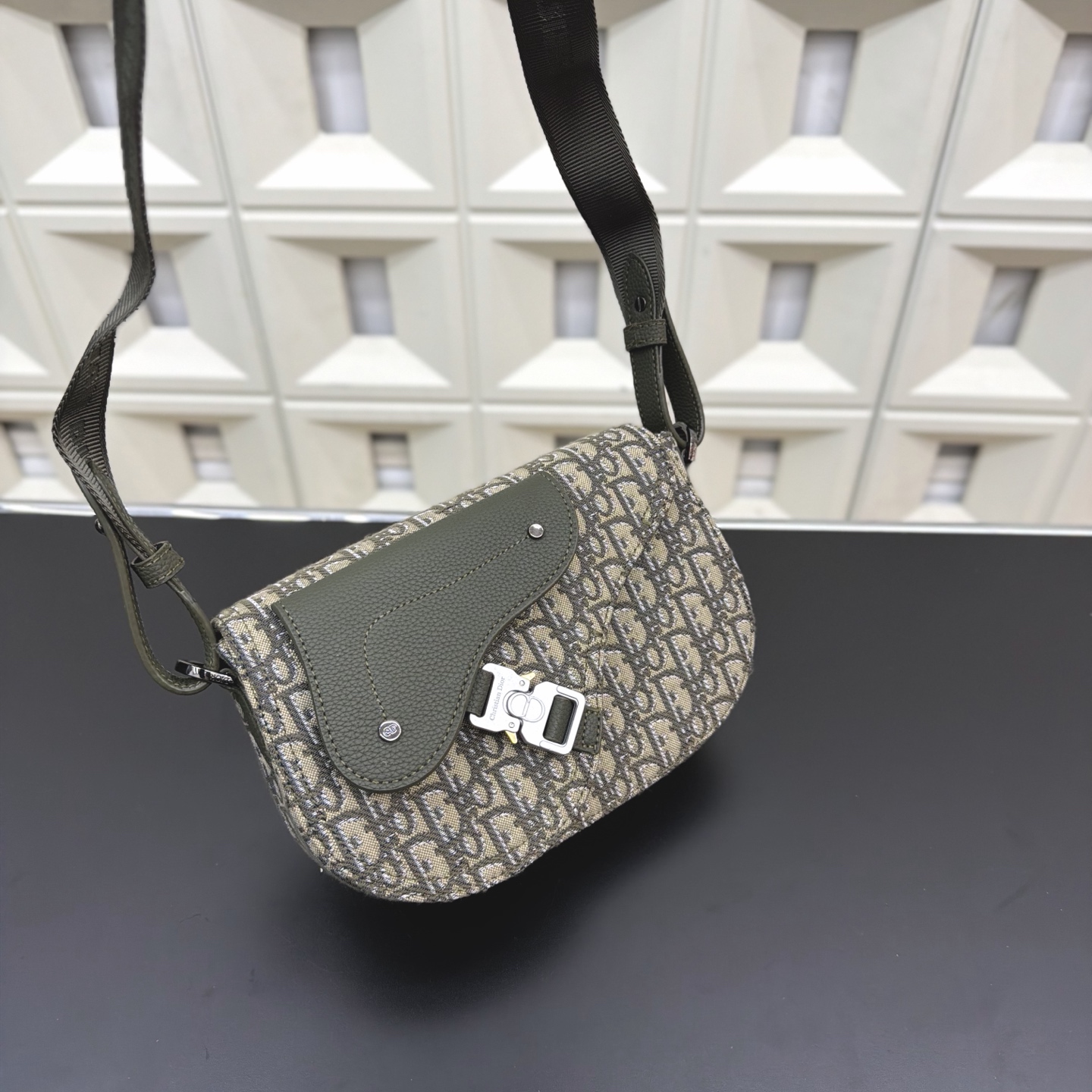 ディオール DIOR サドル マグネット留め具 ショルダーバッグ メンズ