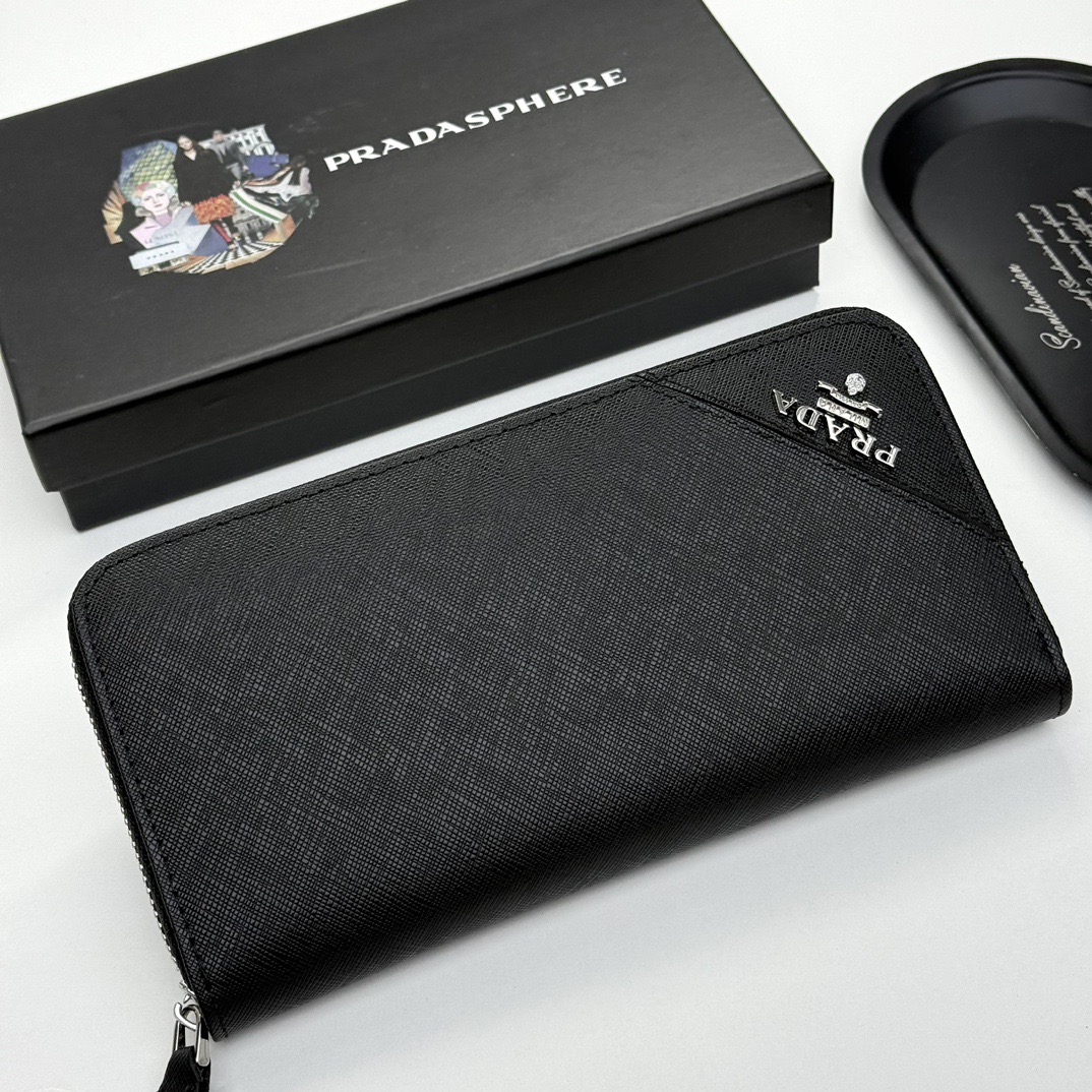プラダ PRADA サフィアーノ ラウンドジップ ブラック長財布 メンズ