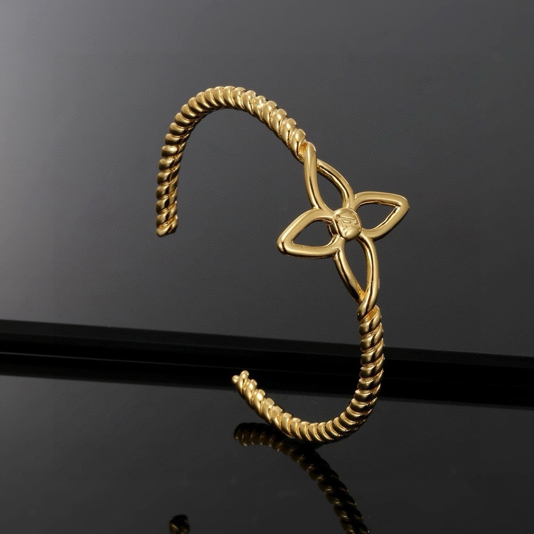 ルイヴィトン Louis Vuitton フラワーモチーフ ツイストバングル