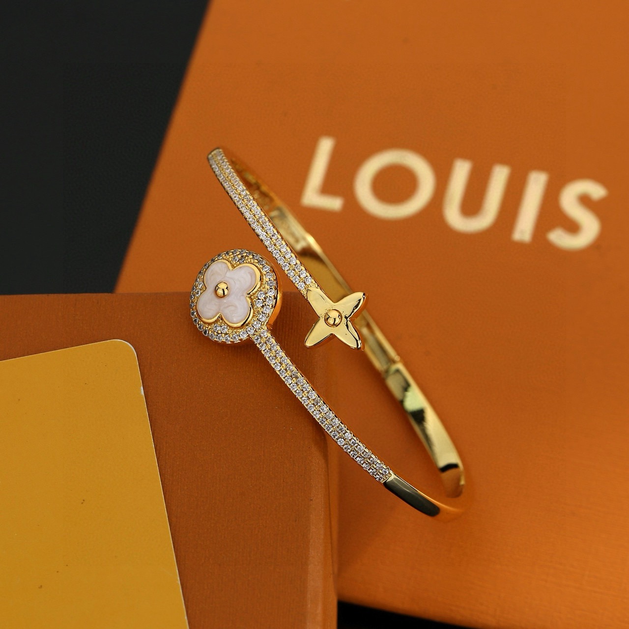 ルイヴィトン Louis Vuitton ブレスレット ルイゼット レディース