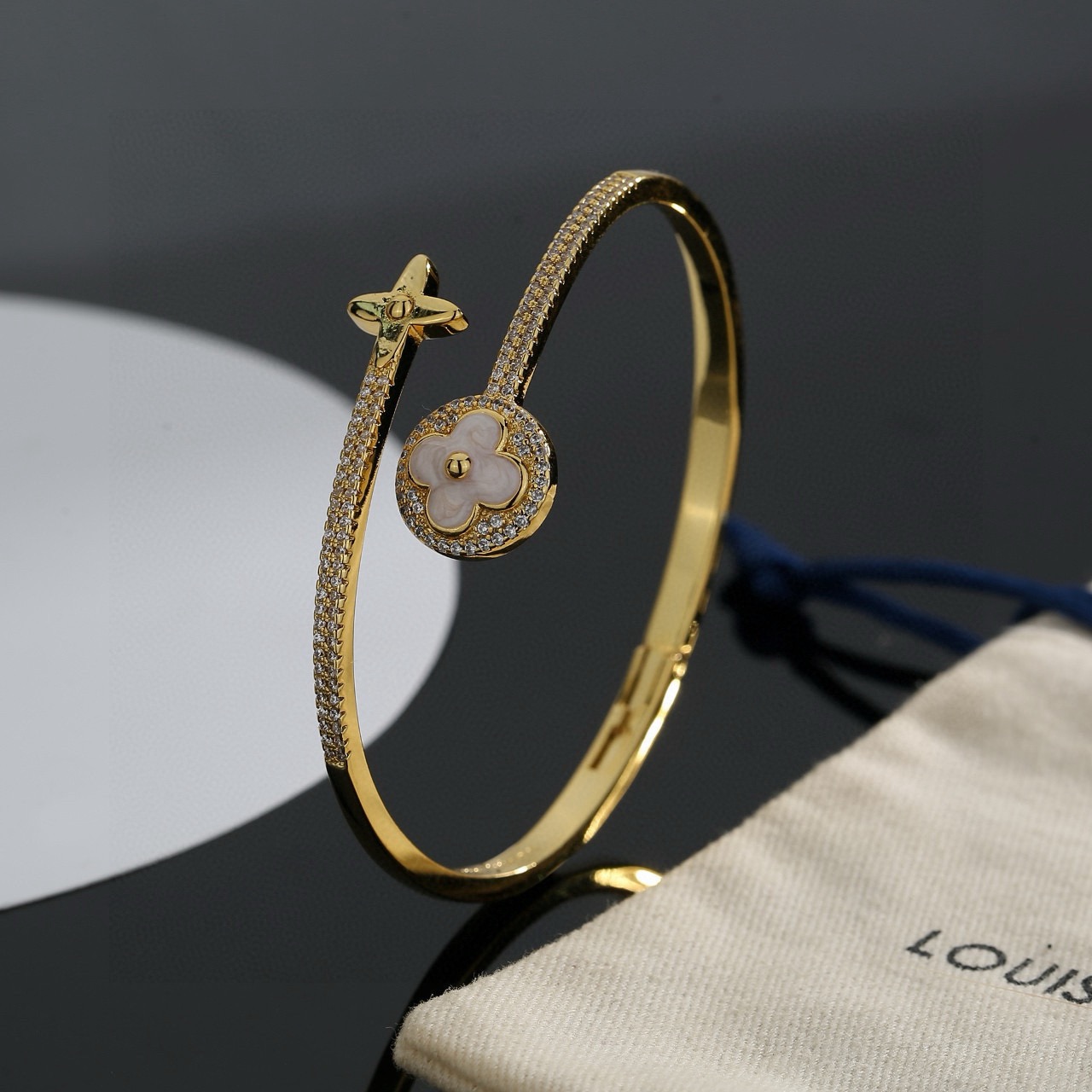 ルイヴィトン Louis Vuitton ブレスレット ルイゼット レディース