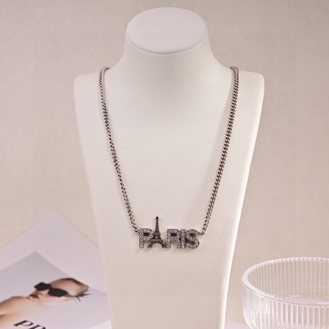 バレンシアガ PARIS エッフェル塔モチーフ シルバーネックレス メンズ レディース