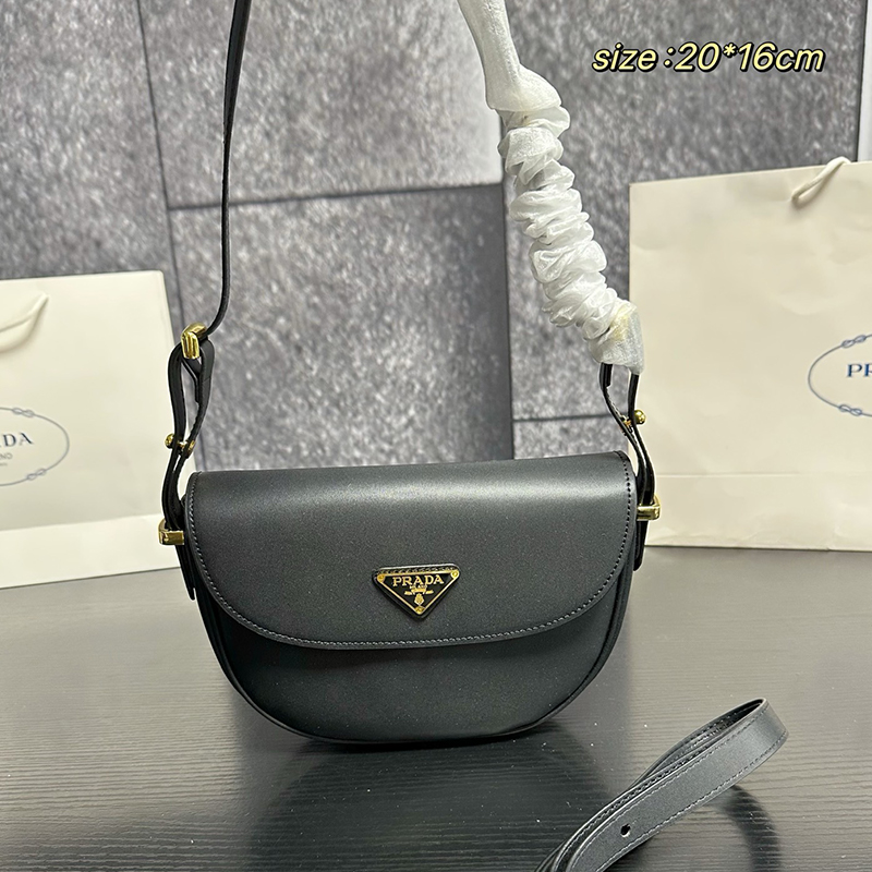 プラダ PRADA フラップ付 アーケ レザー ショルダーバッグ レディース