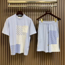 Tシャツ＋パンツ