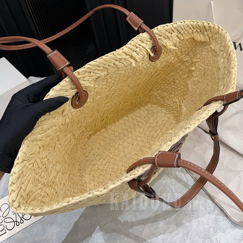 ロエベ LOEWE バスケットバッグ ベージュ かごバッグ レディース