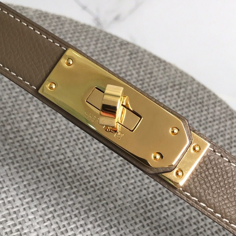 HERMES エルメス ベルト 牛革 18mm 2色 レディース